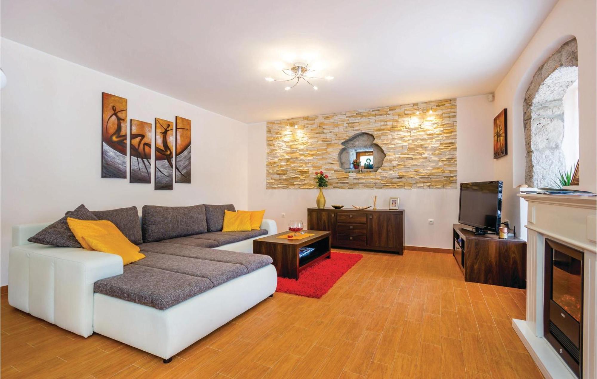 Ferienhaus 3 Bedroom Lovely In Bregi Opatija